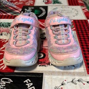 SKECHERS SNEAKERS